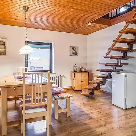 Apartamento Amazing In With 2 Bedrooms And Wifi